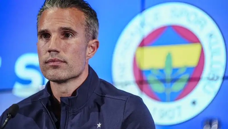 Robin van Persie, Fenerbahçe ile Şansını Hesapladı: Yüzde Kaç?