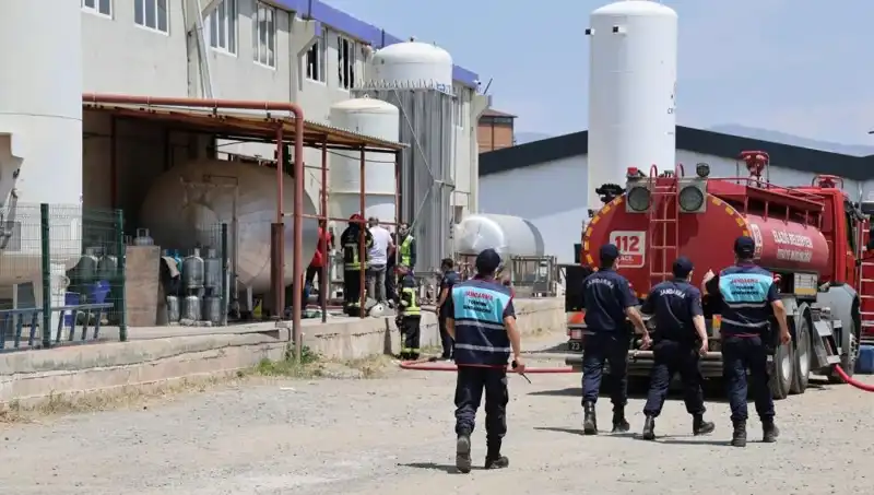 Elazığ'da Gaz Dolum Tesisinde Patlama: Yaralılar Var