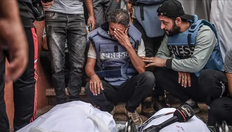 Gazze'deki Gazeteciler: Soykırım Eylemini Dünyaya Duyuruyor