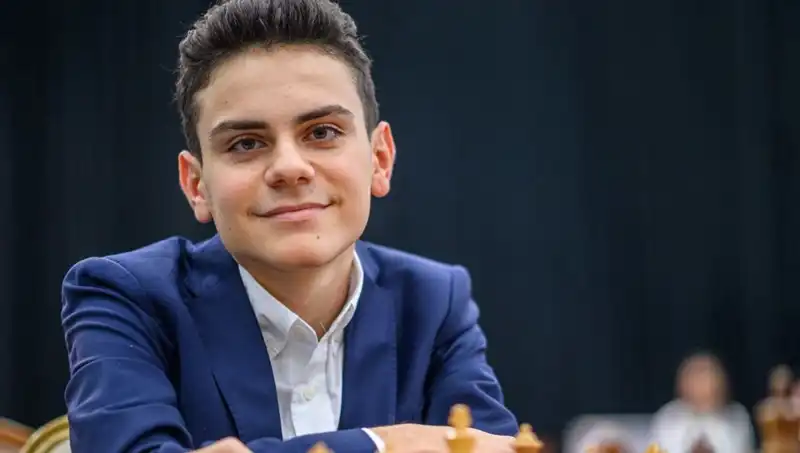 16 Yaşında Tarih Yazdı: İlk Türk Dünya Şampiyonunu Yenen Sporcu