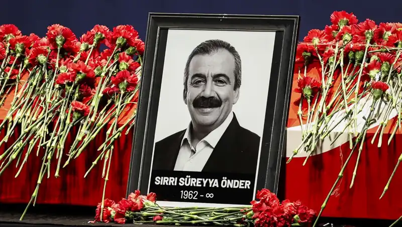 Meclis'te Sırrı Süreyya Önder'i Anma Etkinliği: Hatıralar ve Mesajlar