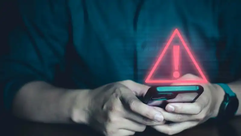 AirPlay Açığı iPhone'ları Tehdit Ediyor: Wi-Fi Güvenliğiniz Tehlikede mi?