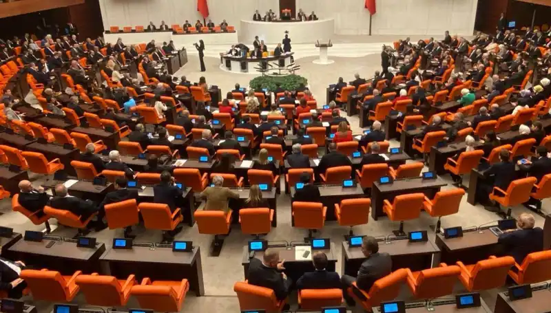 TBMM'deki Kritik Komisyonlar Yeni Kararlarla Yoluna Devam Ediyor