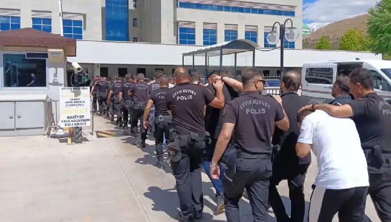 Ankara'da Tehdit ve Haraç Skandalı: Çete Operasyonunda Avukatlar Da Yakalandı