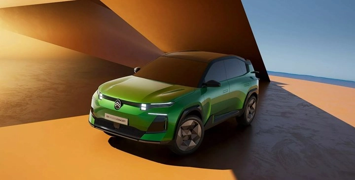 2025 Citroen C5 Aircross'un Ön Gösterimi Yapıldı: Yenilikçi Tasarım ve Gelişmiş Teknolojiler