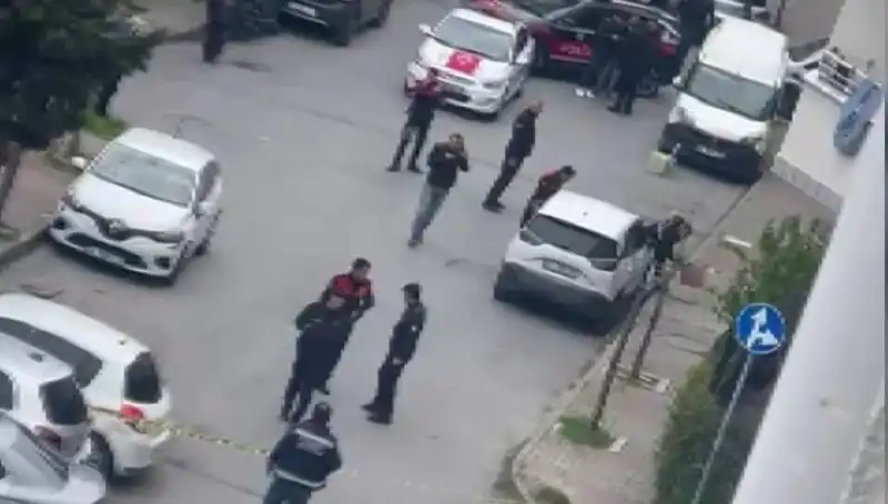 Yolda Yürürken Kurşun Yağmuruna Tutulan Adamın Korkunç Hikayesi