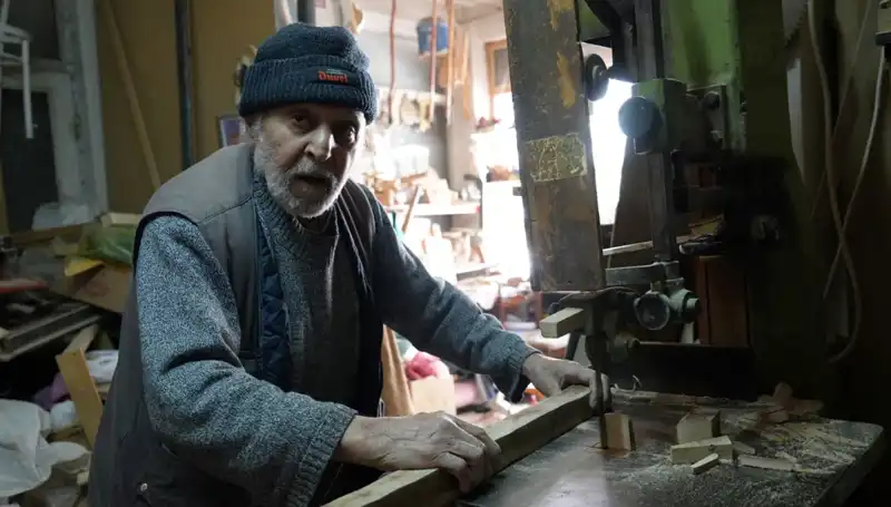 87 Yaşında Mesleğine Bağlı: El Emeğini Geleceğe Taşıyan Usta