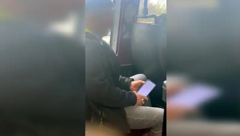 Minibüste Genç Kızı Taciz Eden Şüpheli Yakalandı: Olayın Ayrıntıları