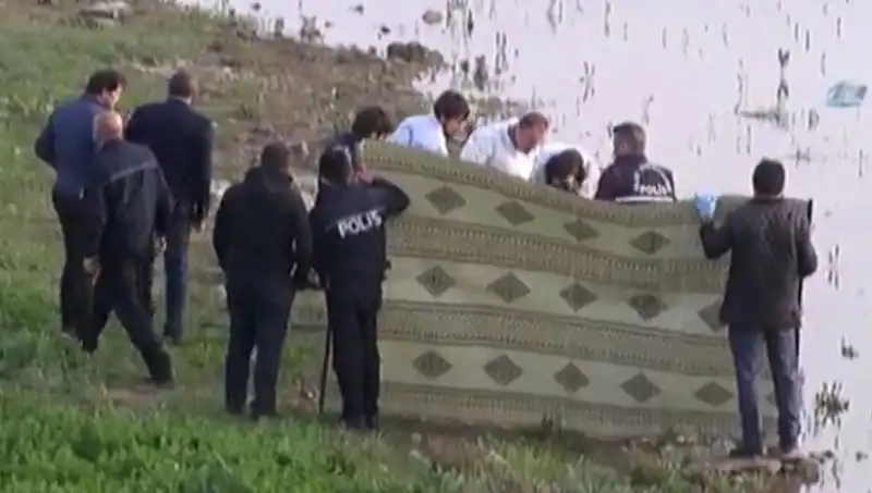 5 Yaşındaki Melike'nin Acı Sonu: Baba ve Üvey Anne İlk Kez Hakim Karşısında