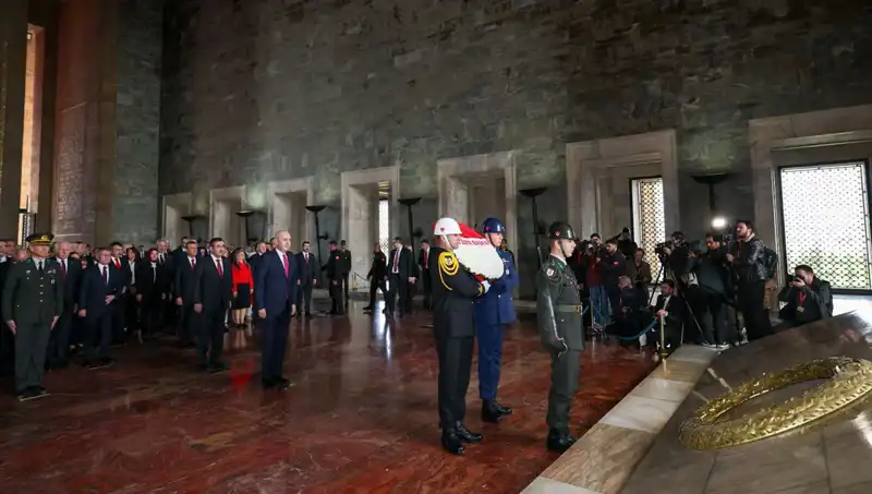 Devlet Erkanı Anıtkabir'de: Ziyaretin Anlamı ve Önemi