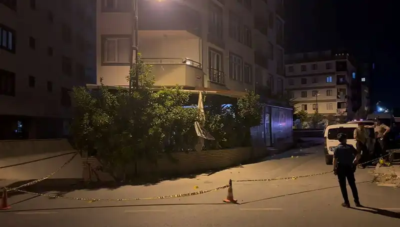 İstanbul’da Kafeye Silahlı Saldırı: Ayrıntılar ve Gelişmeler