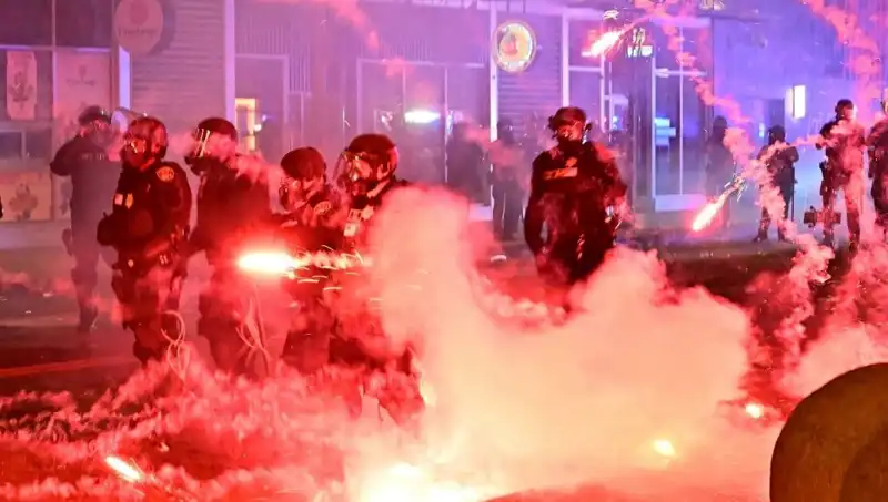 ABD'de Büyüyen İsyan: Los Angeles'taki Protestolar Ülke Genelinde Yayılıyor