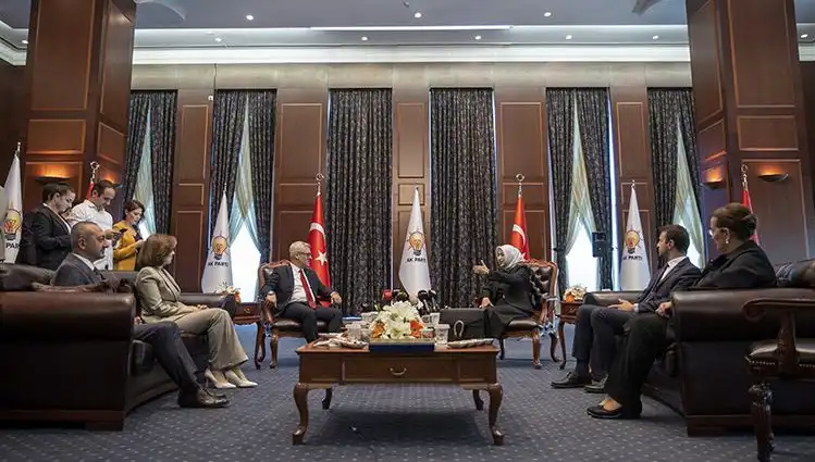 AK Parti Bayramlaşma Programı Açıklandı: CHP Neden Dahil Değil?