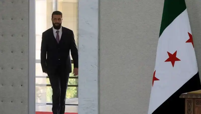Fransa, Suriye’nin Geleceği İçin Paris'te Tarihi Zirve Gerçekleştiriyor!