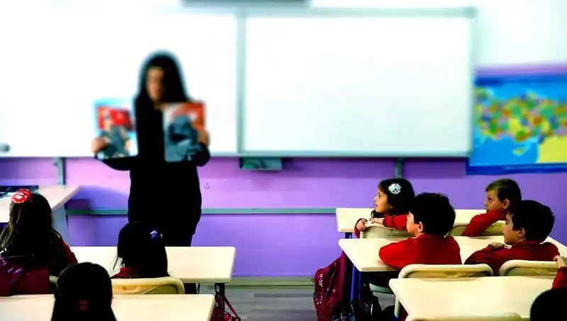 2025 MEB Ücretli Öğretmenlik Başvuruları: Detaylar ve Süreç Nasıl İşliyor?
